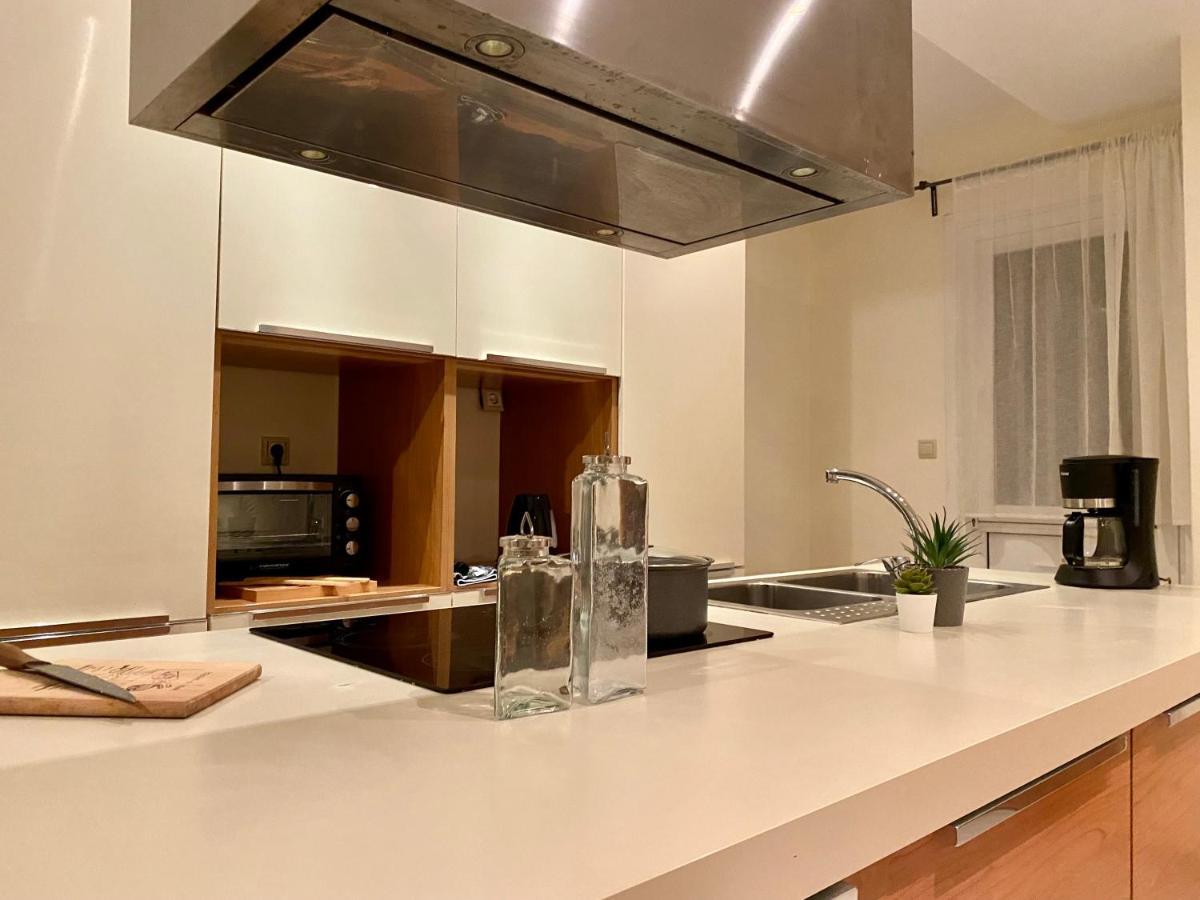 Spacious & Cozy Apartment, With Big Yard, In Kos Buitenkant foto
