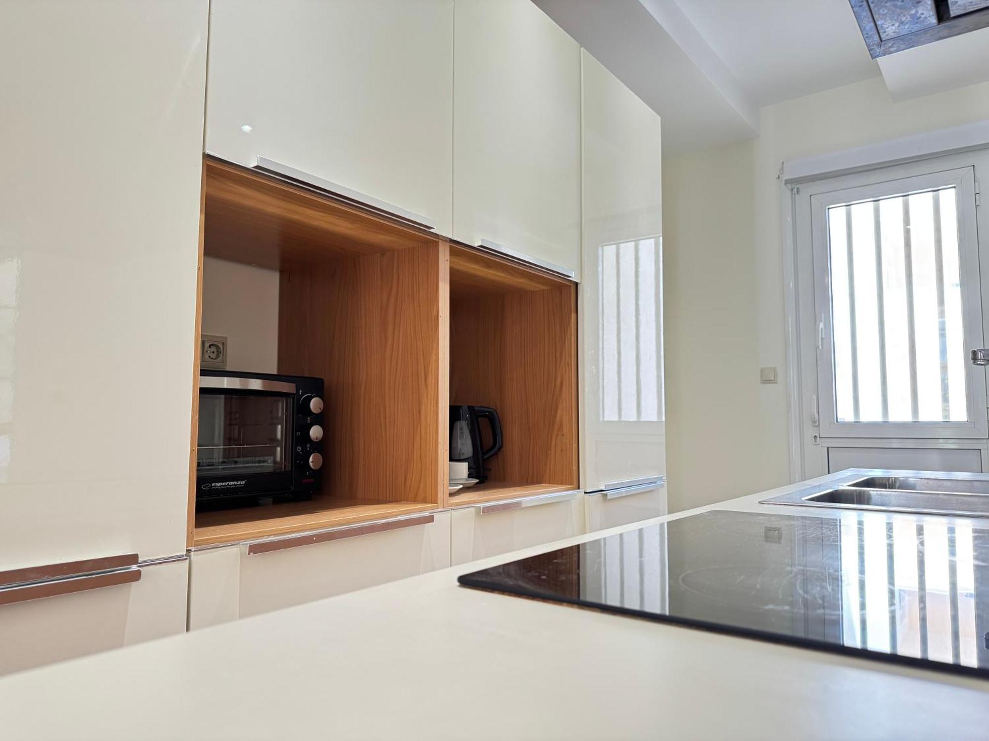 Spacious & Cozy Apartment, With Big Yard, In Kos Buitenkant foto